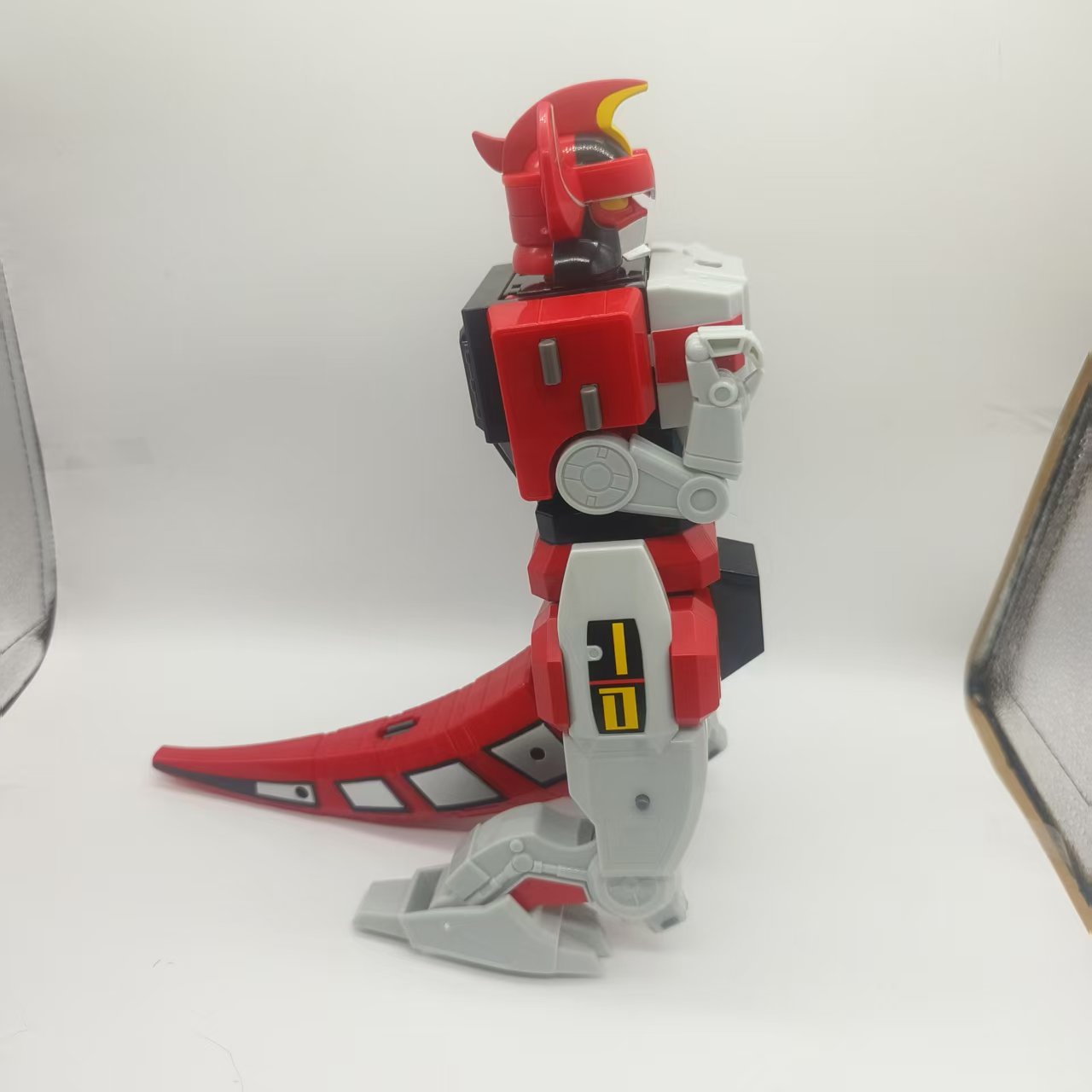 Playmates MMPR Re-Ignition 5-i - Model Kit Megazord recensione e prezzo